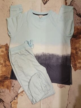 Secret Treasures Ombre Light Blue to Navy Two-Piece Pajama Set